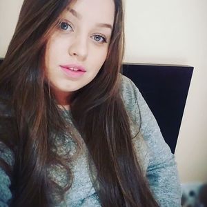 Meet your Posher, Natalia